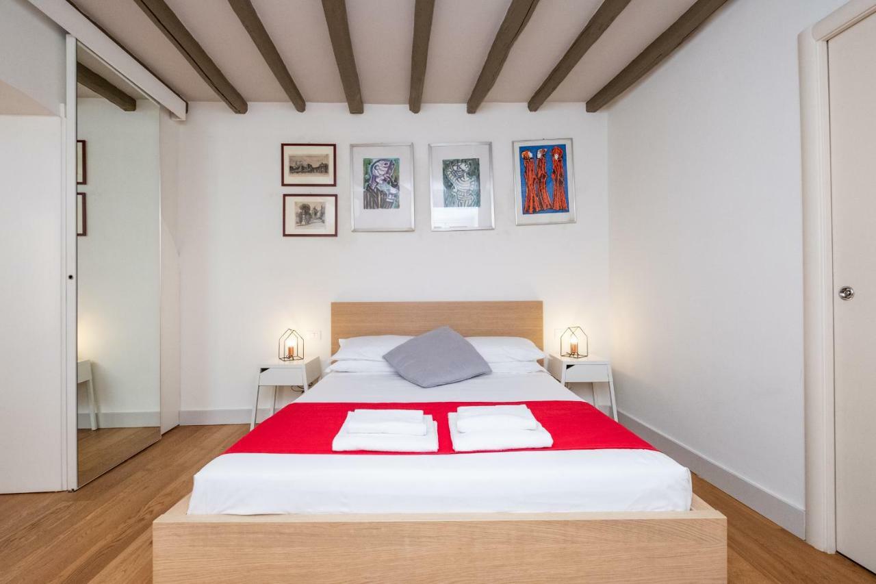 Apartmán Casa Di Armando Al Pantheon Řím Exteriér fotografie