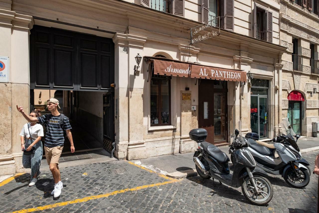 Apartmán Casa Di Armando Al Pantheon Řím Exteriér fotografie